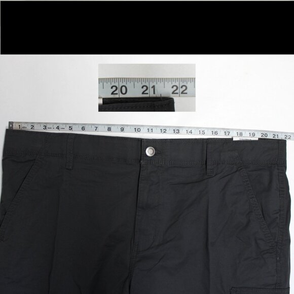 NWT George Men’s Charcoal Sky Below the Knee Messenger Or Cargo Style Shorts - Picture 7 of 13